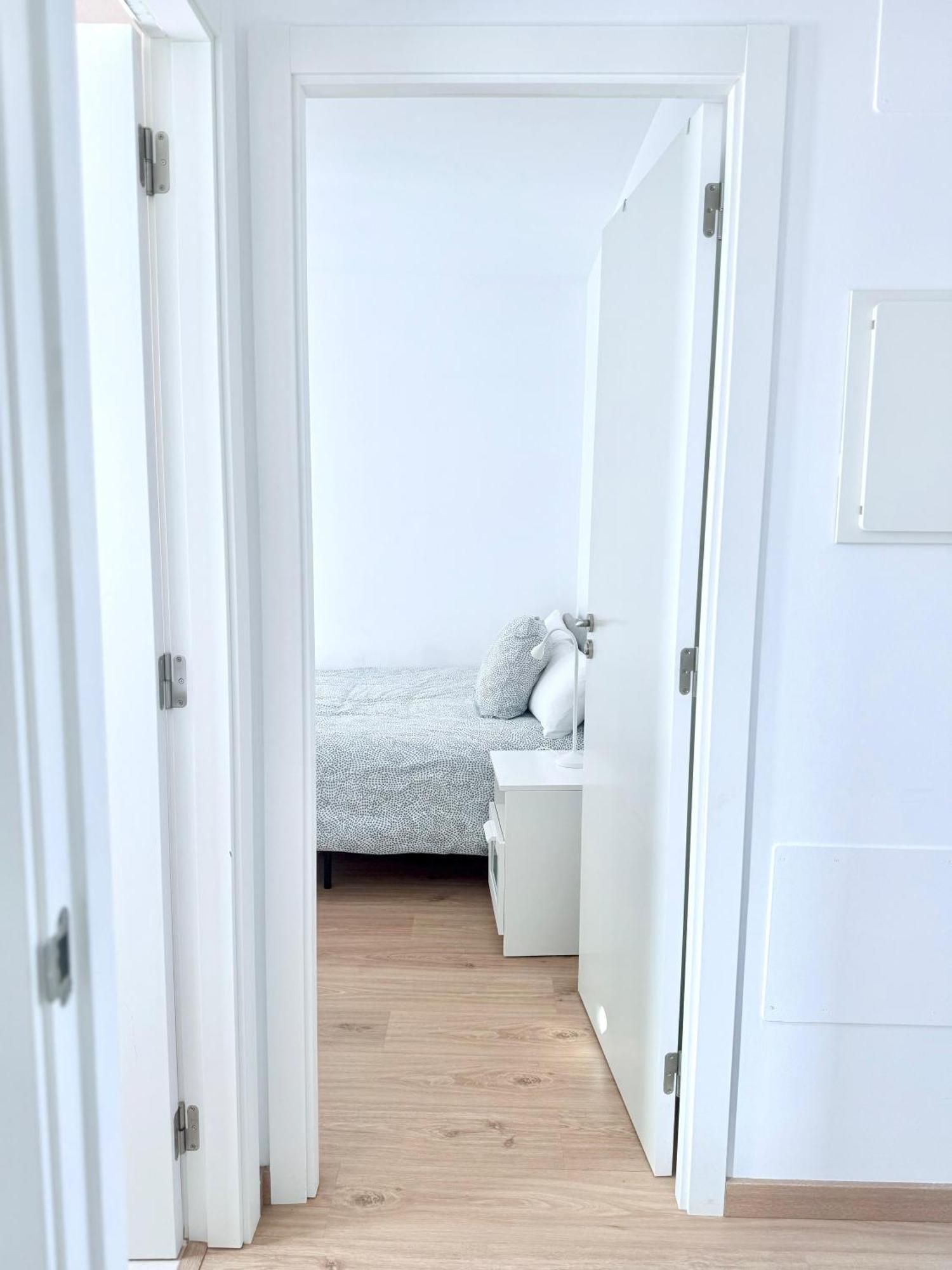 Tarragona Apartments Bagian luar foto