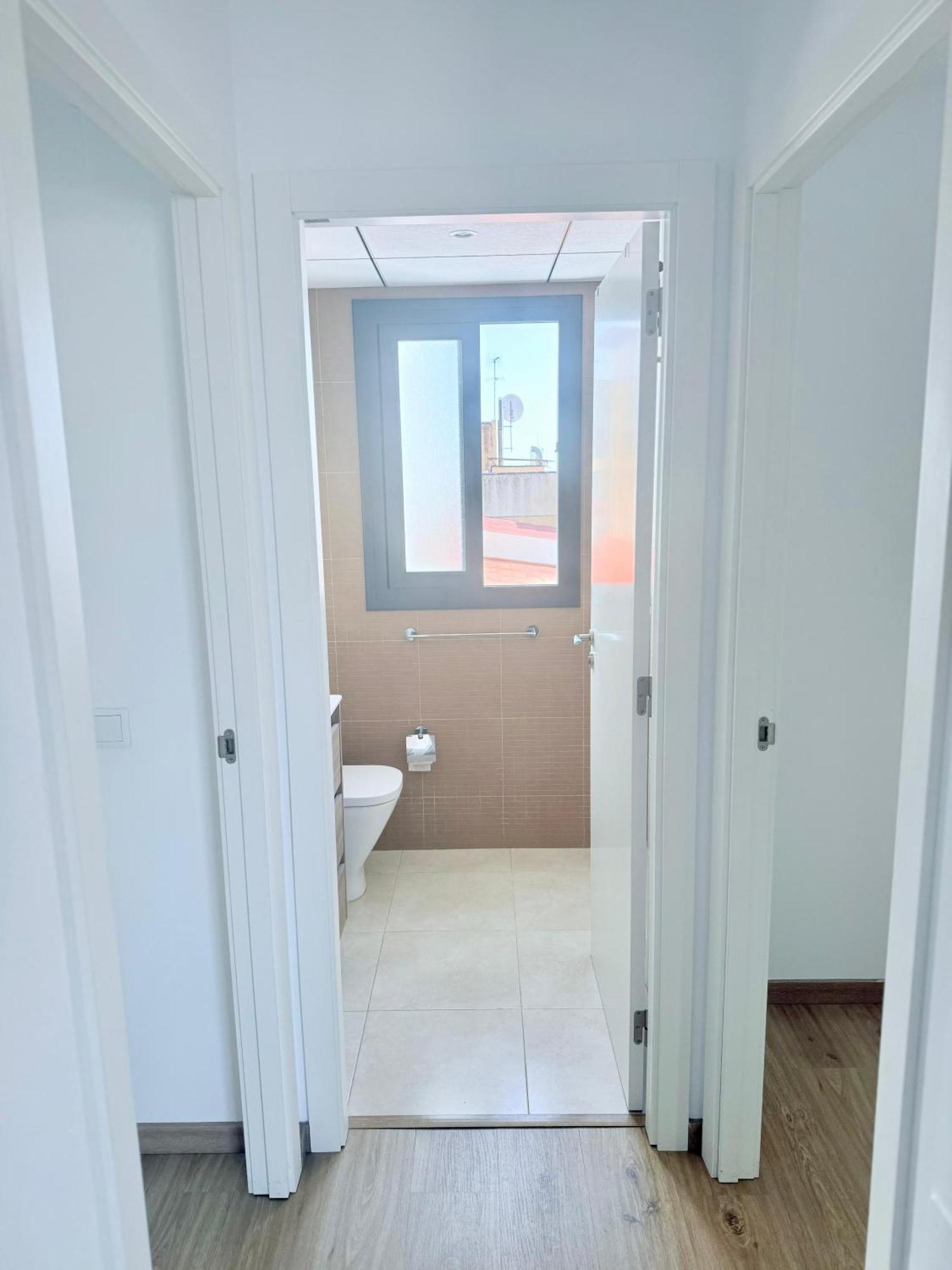 Tarragona Apartments Bagian luar foto